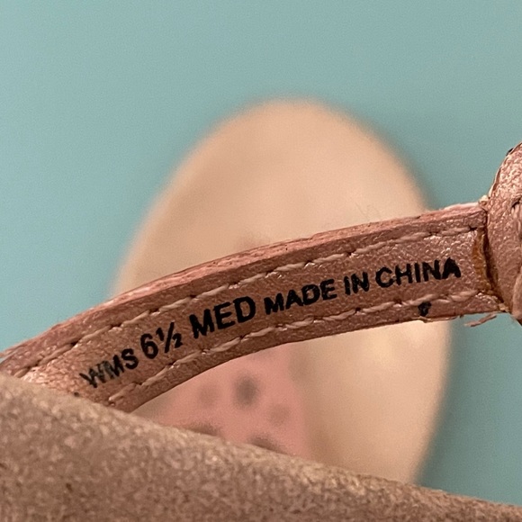 Kenneth Cole Reaction Sparkly Sandals - Picture 7 of 7